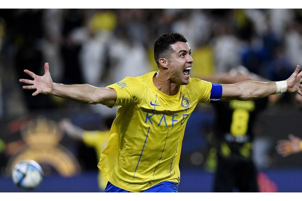 Ronaldo Buat Gol dan Al Nassr ke Final Super Cup